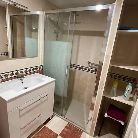 Playa De Oro Con Parking Apartament